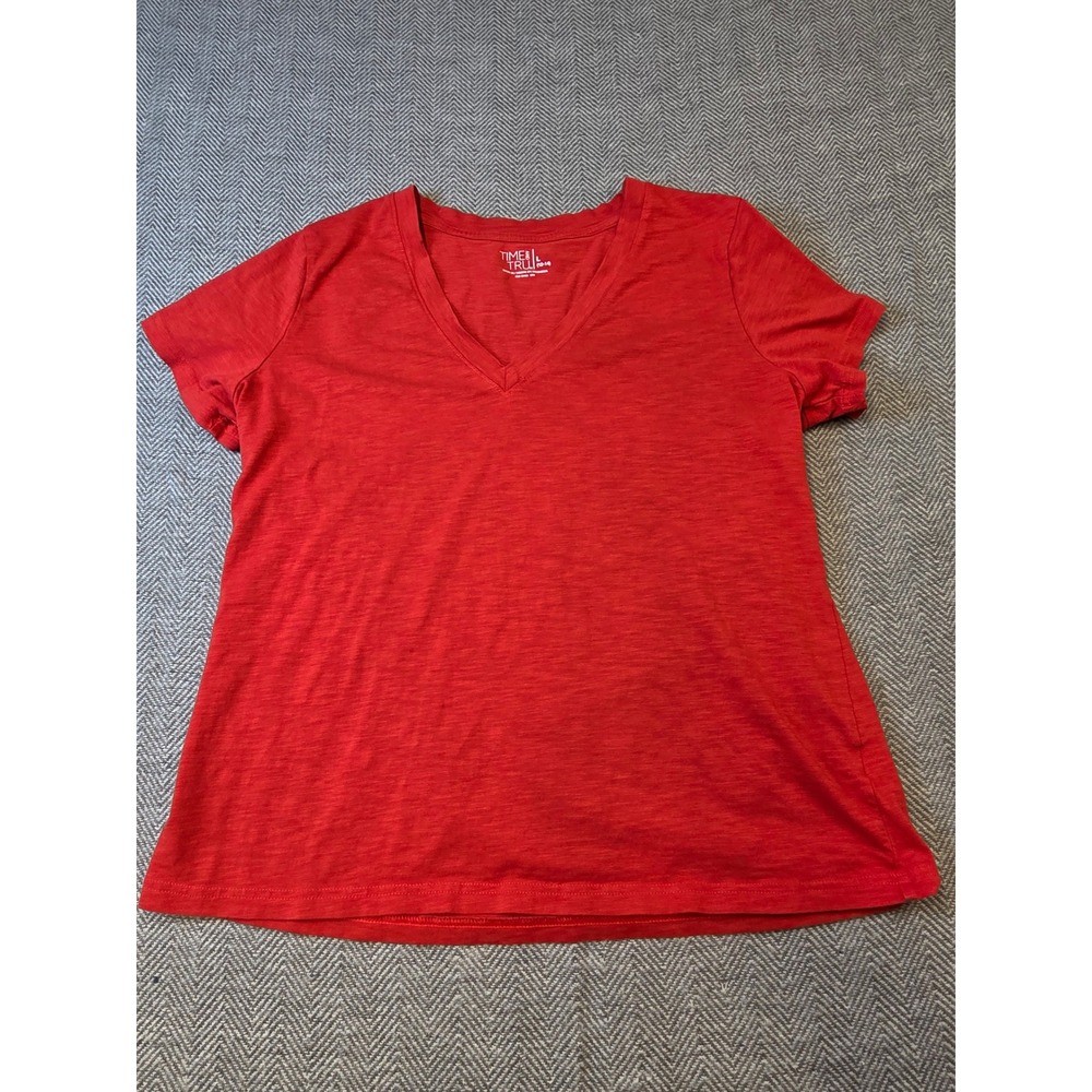 Time and Tru T-Shirt Womens Large 12-14 Red Knit Casual Short Sleeve Deep V-Neck